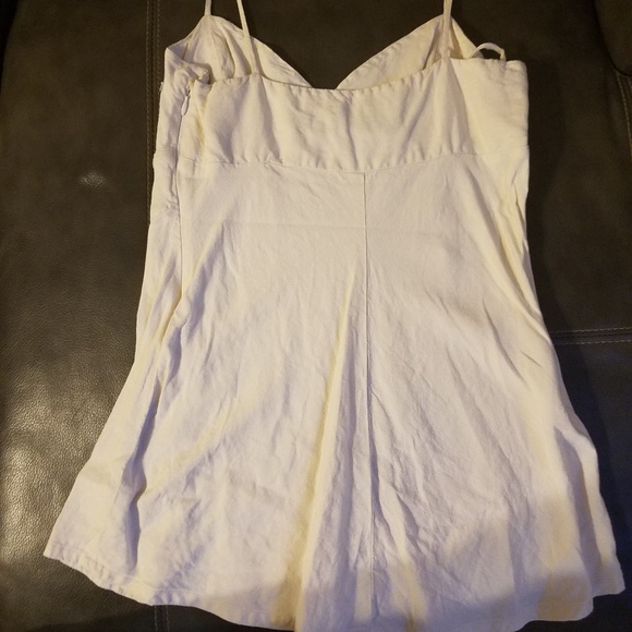 BCBG Top - Picture 3 of 3